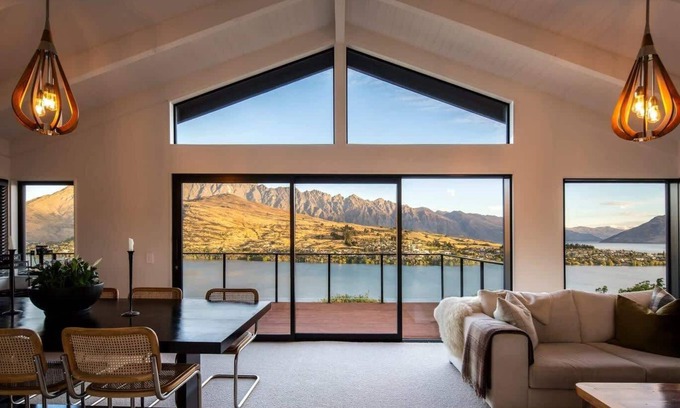 Queenstown Casa | Korimako - Luxe Alpine Retreat