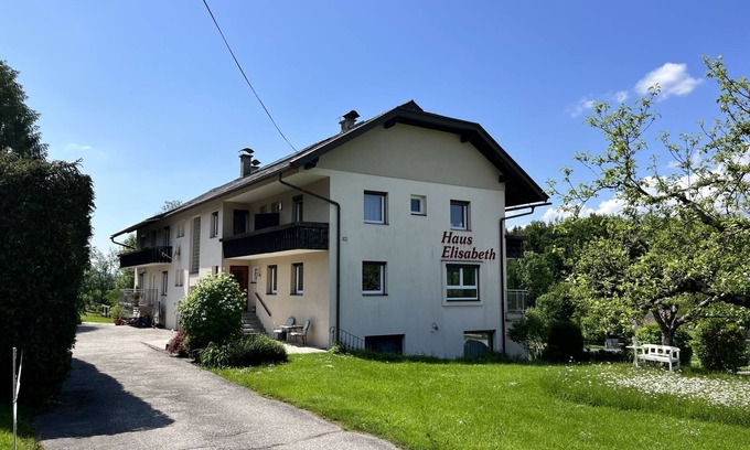 Augsdorf Apartamento | Kornblume by Interhome