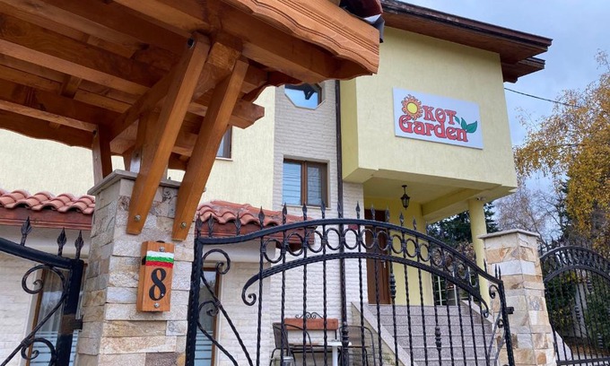Sapareva Banya Casa | Kot Garden Guest House
