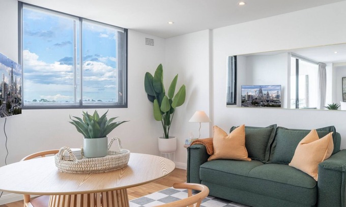 Rozelle Apartamento | KozyGuru | Rozelle | Bridge View with Carpark