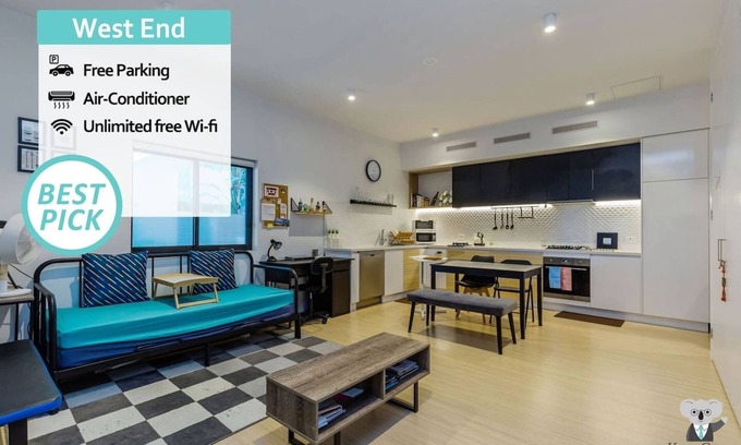 West End Apartamento | West End Waterfront Apartment 10 Min To City