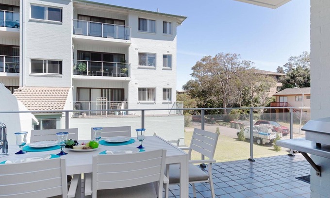 Nelson Bay Apartamento | Krait Court, 1 6-8 Krait Cl - great 2 bedroom unit close to little beach