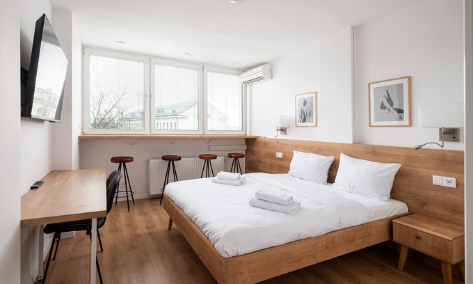 Muranow Apartamento | Krasiński Garden Comfort Apartment
