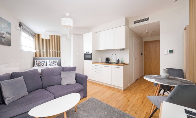 Muranow Apartamento | Krasiński Garden Deluxe Studio