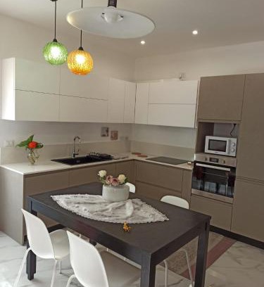 Rivazzurra Apartamento | Kris Appartamento