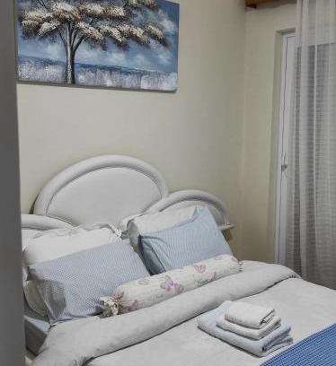 Kymi-Aliveri Apartamento | KROKOS HOUSE