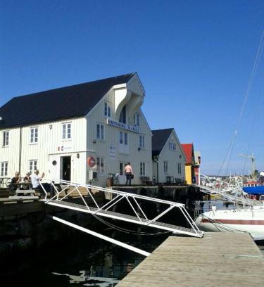 Averoy Municipality Casa | Kronborg marina