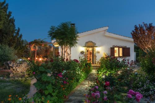 Kolymbia Casa | Ktima Ellopia