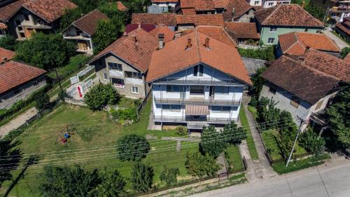 Strmosten Apartamento | Kuća za odmor ŽIVKOVIĆ - STRMOSTEN