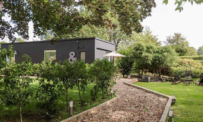 Tring Cabaña | KUB HOUSE, luxury holiday cottage in Wigginton, Hertfordshire