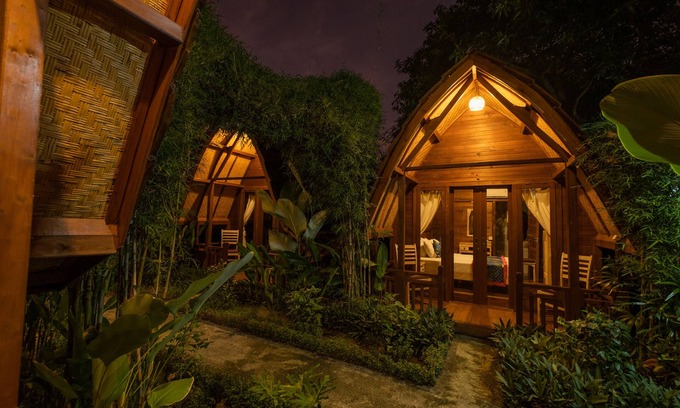 Jimbaran Bay Cama Y Desayuno | Kubu Kak Dudung Villas