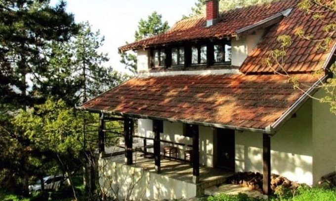 Mladenovac Casa | Kuca u sumi Kosmaj