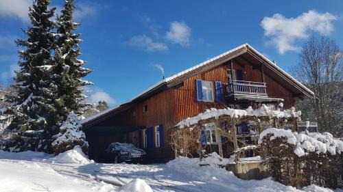 Bad Wildbad Apartamento | Kuckucksnest - Ferienwohnung mit Traumblick im Schwarzwald
