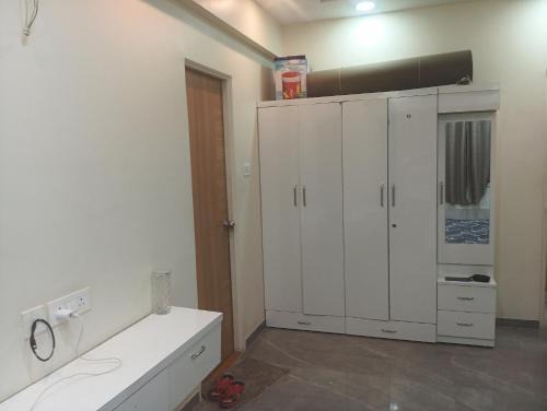 Pashan Apartamento | Kumar Papillon