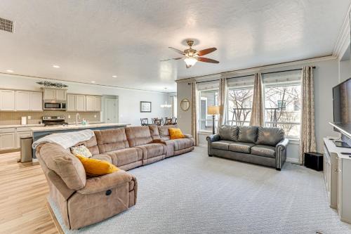 Kuna Casa | Kuna Group Getaway with Patio and Grill