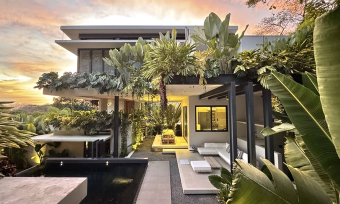 Playa Santa Teresa Casa | KUNUK-Luxury6MasterBedroom Villa-Walk to the beach