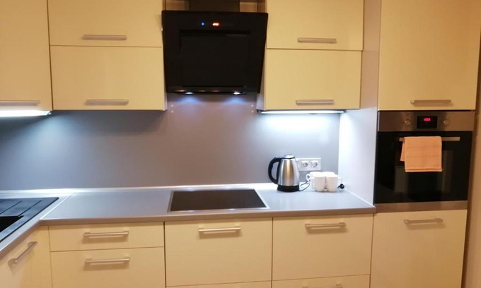 Oktyabrsky District Apartamento | KURASOVSCHINA LAKE APARTMENTS