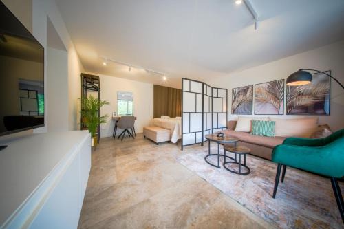 Bad Wildbad Apartamento | Kurpark Apartment, Schwimmbad, Sauna, Terrasse
