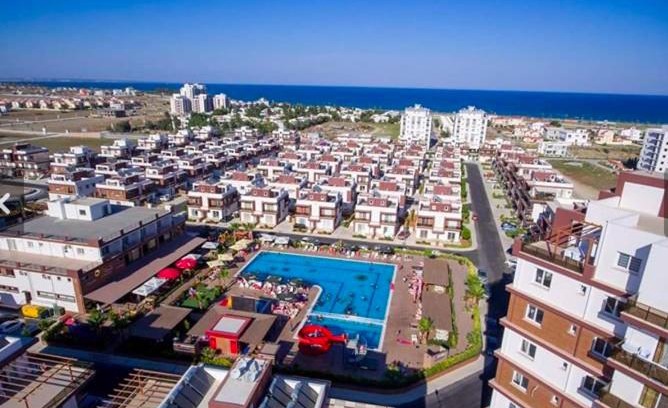 Trikomo Apartamento | Квартира с 1 спальней и салоном в комплексе на берегу моря