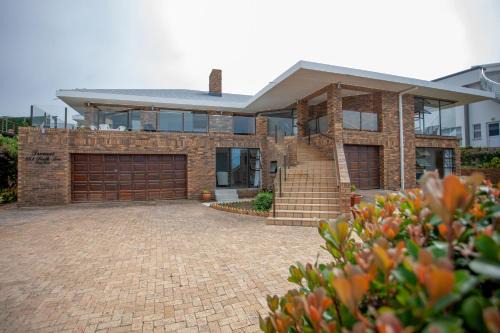 Wilderness Beach Casa | Kyles Kin Oceanfront Villa