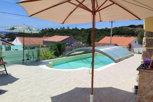 Alcobaca Apartamento | Kyrios Arts Atelier with use of private swimming pool