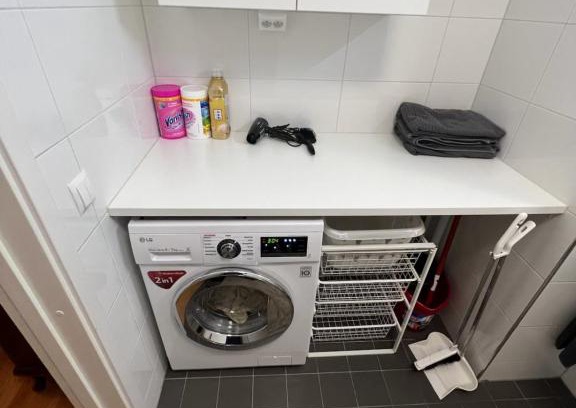 Taby Apartamento | Lägenhet, 80kvm i Täby park