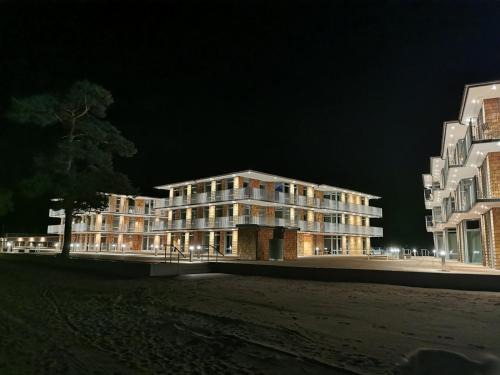Aahus Apartamento | Lägenhet på stranden i Åhus med havsutsikt och närhet till Spa & utomhuspool