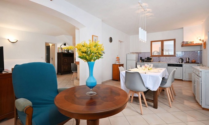 Le Castellet Casa | L’Écrin du Brulat - Jardin et vue montagnes
