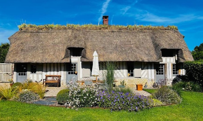 Saint-Pierre-Azif Casa | L’Agapé : Le charme absolu de la Normandie