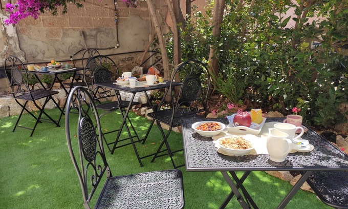 La Maddalena Cama Y Desayuno | L'Ajaccio B&B