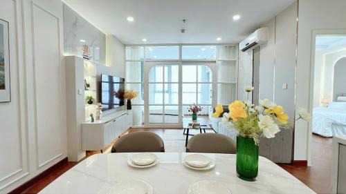Hoang Mai Apartamento | L'amie Homestay - Vinhomes Times City