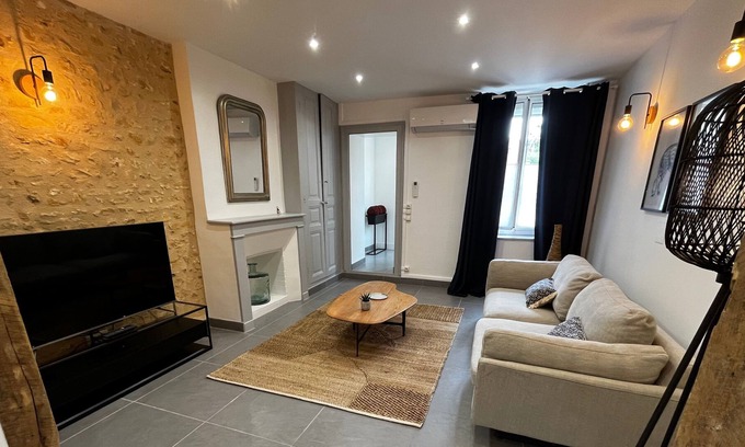Chateauroux Apartamento | Les Marins T2 - Apt de charme climatisé