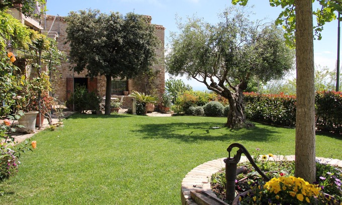 Roseto degli Abruzzi Apartamento | L'ANTICO FORNO cozy apartment 5 minutes from the bathing establishments