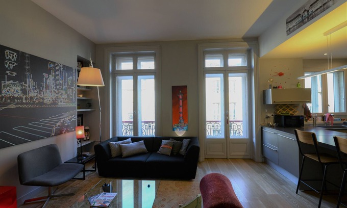 Hotel de Ville - Quinconces Apartamento | L'appartement du Palais, Bordeaux hypercentre 4 rooms 106m2