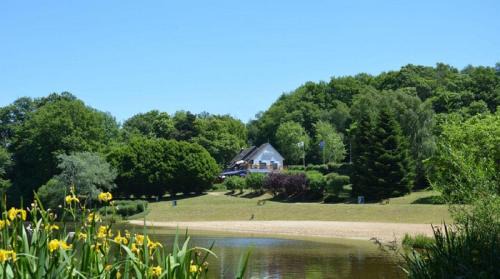 La Souterraine Complejo | L'Aquarelle - Camping