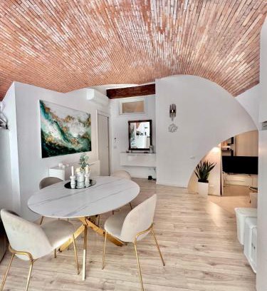 Castro Casa | L'Arco sul Lago - Deluxe Apartment