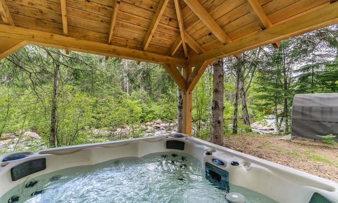 Notre-Dame-de-la-Merci Casa | L'as de Coeur | spa | sauna | dogfriendly