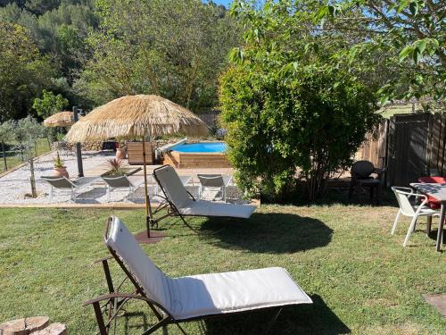 Le Castellet Casa | L Atelier gîte 3 étoiles avec piscine Le Jas des Oliviers