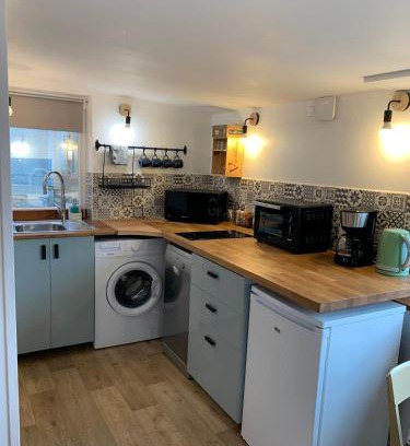Fleury-sur-Orne Apartamento | L 'Azuleja