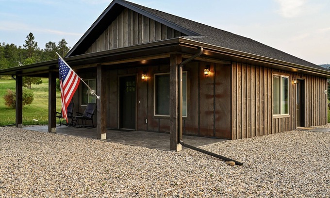 Sturgis Cabina | L.C. Cabin