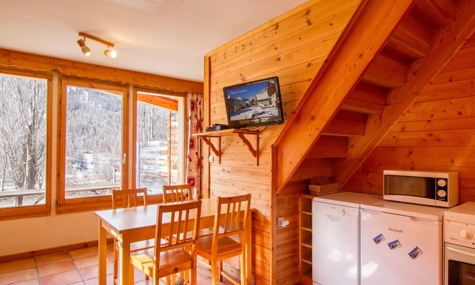 Nevache Chalet De Esquí | Chalet L'Elva: Hameau des Hautes Alpes Nevache Chazals
