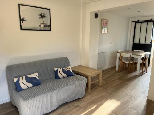 Lessy Apartamento | L ermitage Appartement 4 couchages avec terrasse et jardin, à 7 kms de Metz