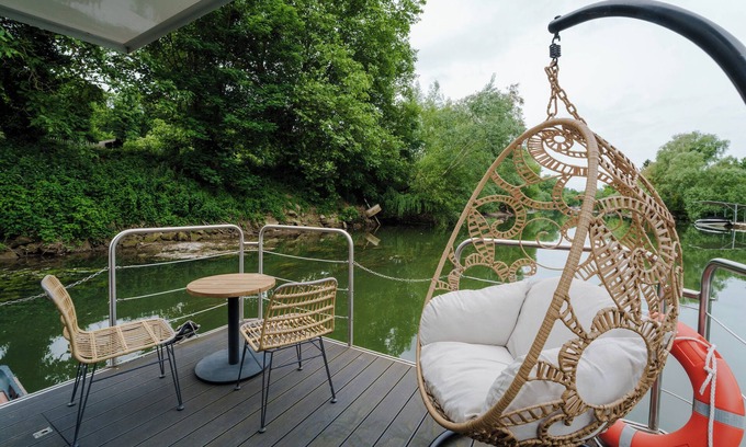 Poissy Apartamento | L'Escale Royale Poissy Ile de Migneaux