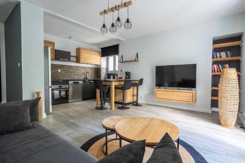 Pontivy Apartamento | L’Escapade du Quai - Proche Gare