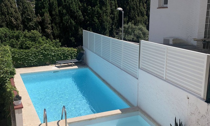 L'Estartit Casa | CASA CENTRICA CON PISCINA PRIVADA,BARBACOA Y WIFI