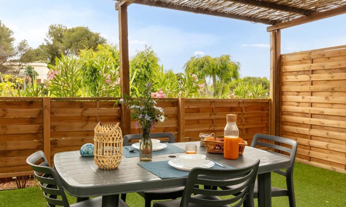Giens Casa | L'Estrellus, mobil-home climatisé au cœur du vignoble à quelques mètres de la mer