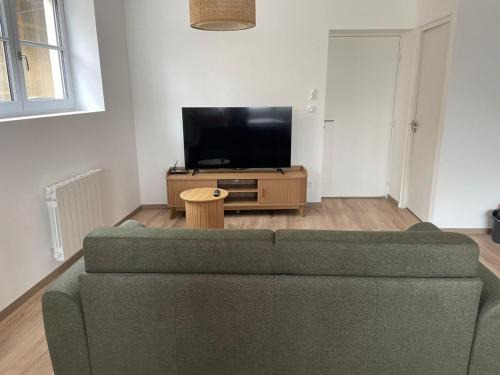 Chatillon-sur-Chalaronne Apartamento | L Etape Châtillonnaise center private parking