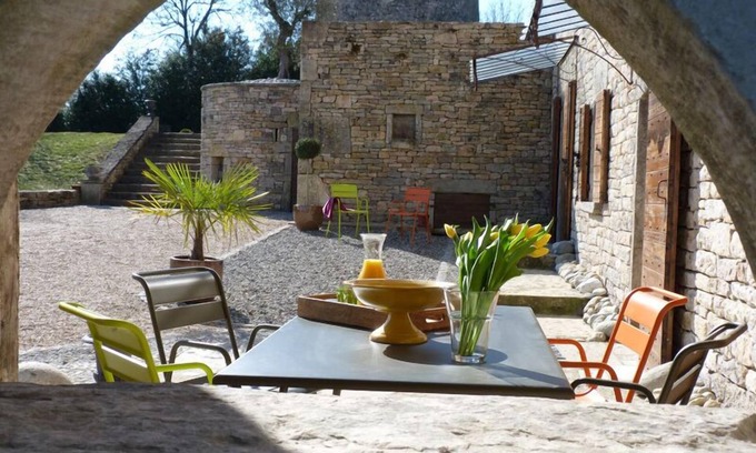 Varaire Casa | L'ETOILE - VARAIRE - Gîte