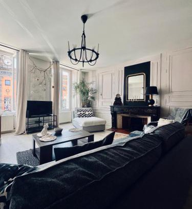 Aurillac Apartamento | L'Haussmanien au Coeur de ville
