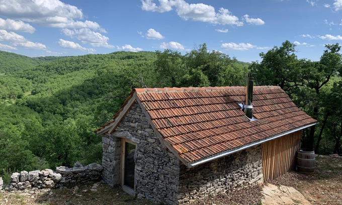 Salvagnac-Cajarc Casa | L'Hermitage, an old stone shepherd's hut